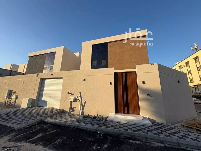 فيلا 5 غرف في الشاطئ الغربي 4