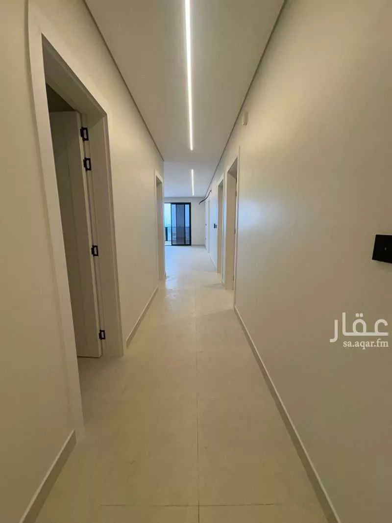 4 bedroom apartment in Al Fanar, Eastern Province 10