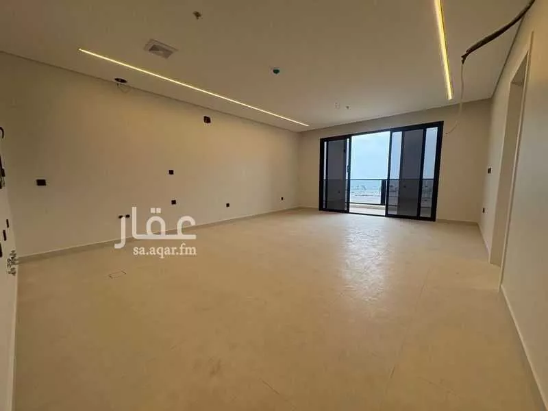 4 bedroom apartment in Al Fanar, Eastern Province 11