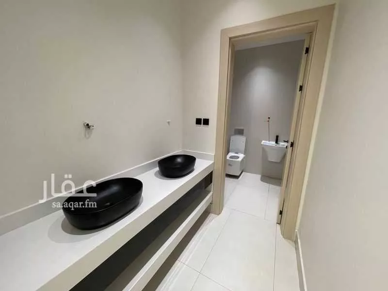 5 bedroom villa in Tihamah, Eastern Province 5