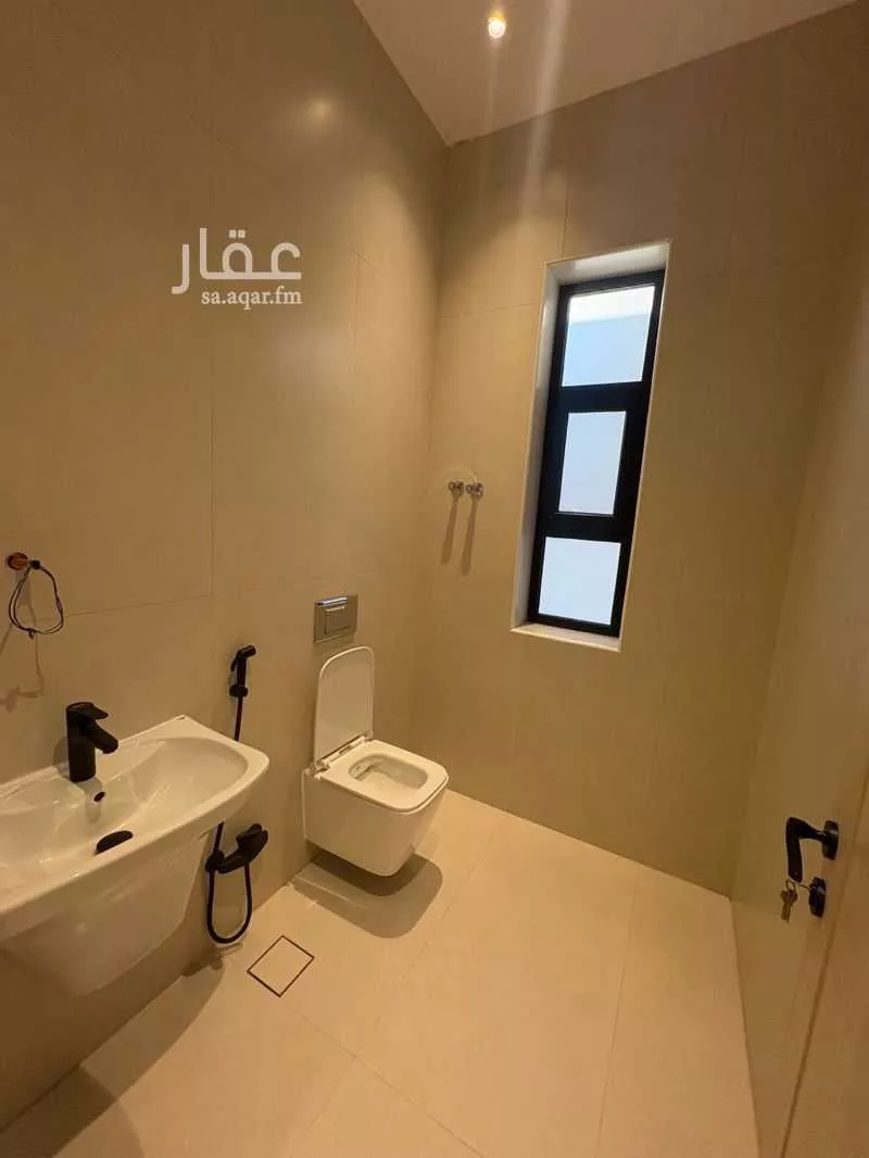 فيلا 5 غرف في الشاطئ الغربي 1