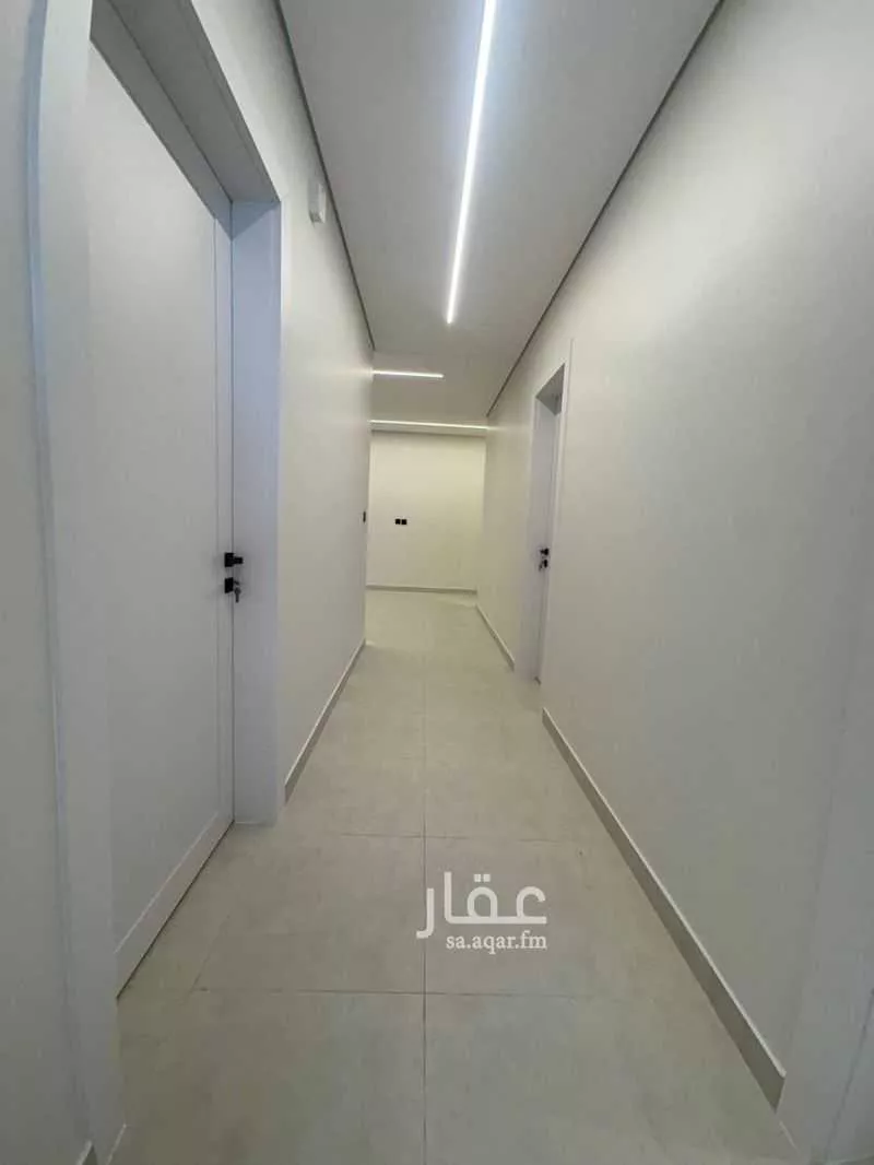 4 bedroom apartment in Al Fanar, Eastern Province 9