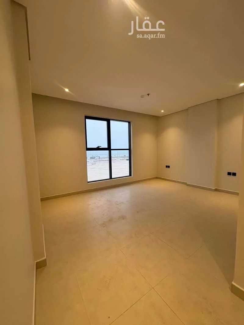 4 bedroom apartment in Al Fanar 1