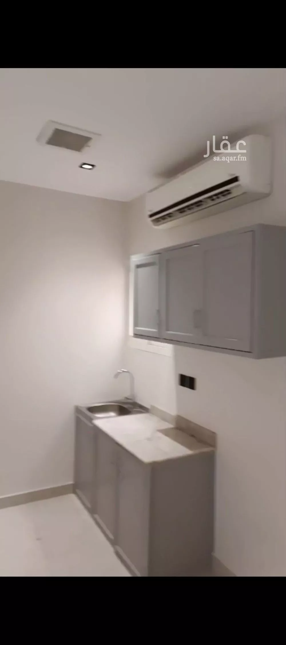 شقة 2 غرف في الملقا 4