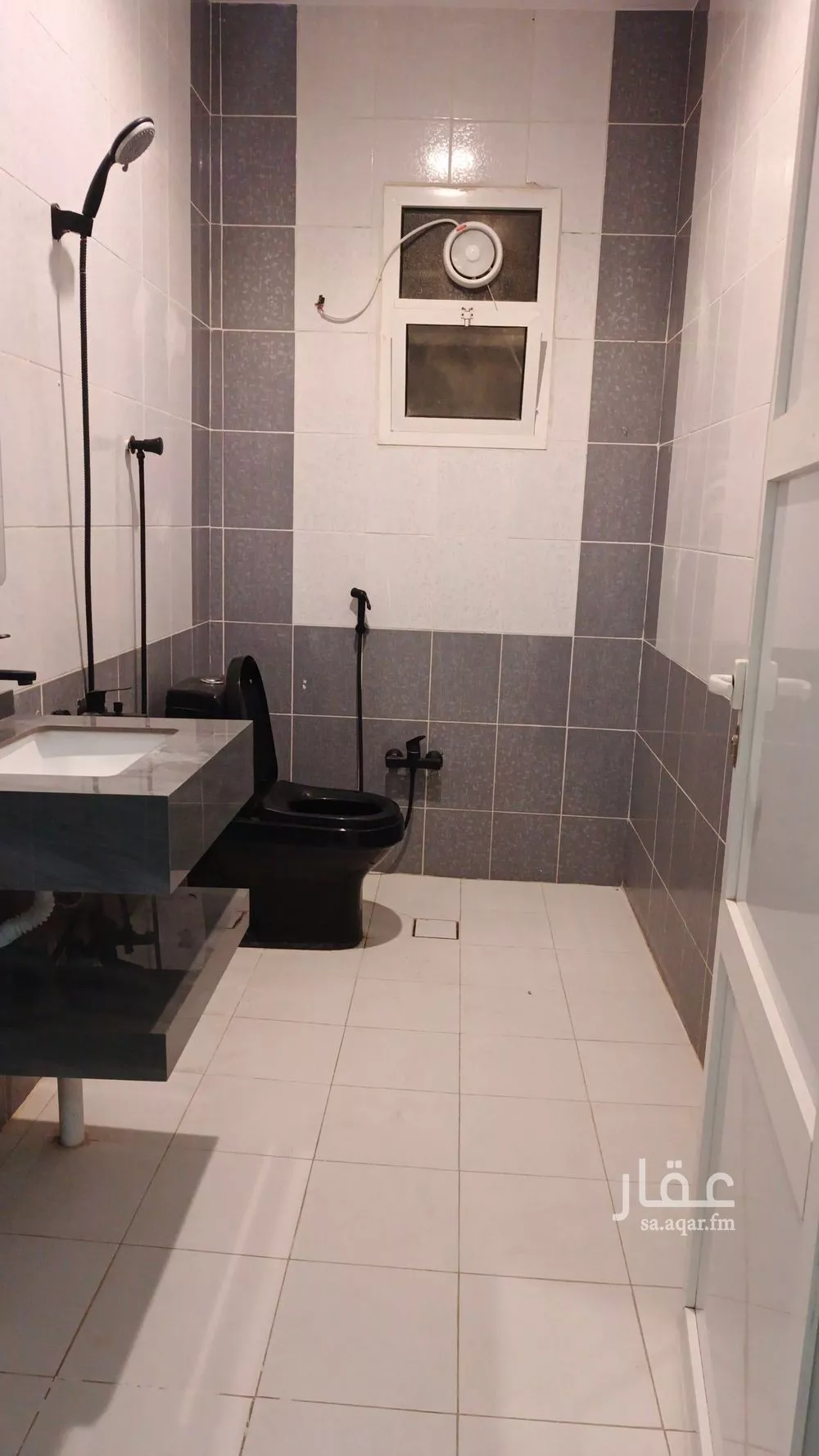 2 bedroom apartment in Al Malqa 2