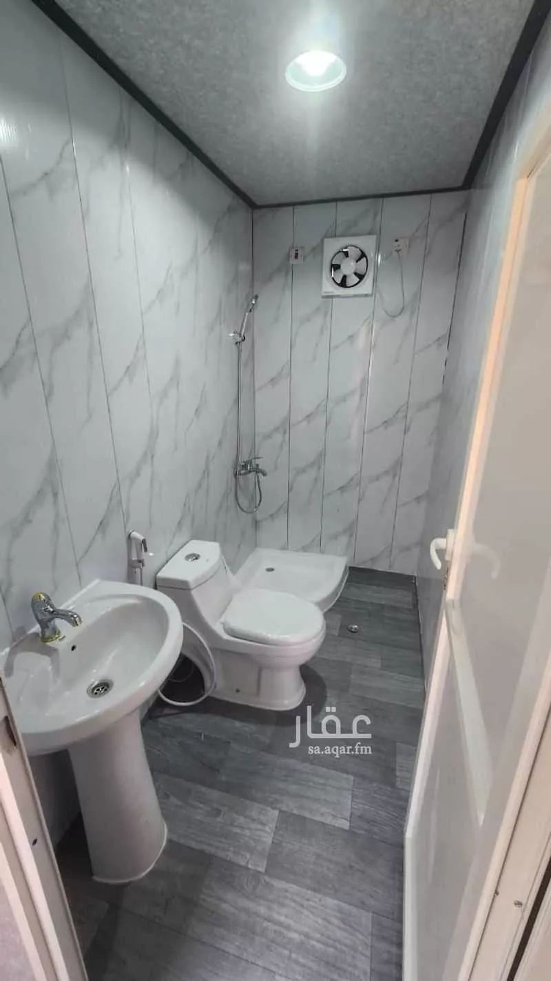 عمارة 520 م² في الزهرة 3