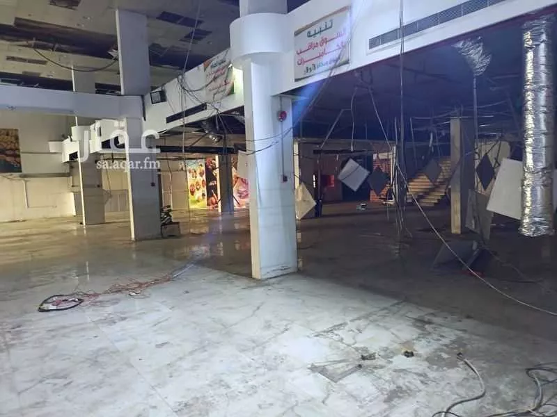 محل 130 م² في نمار 4