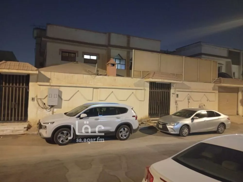 8 bedroom villa in Al Rawabi 5