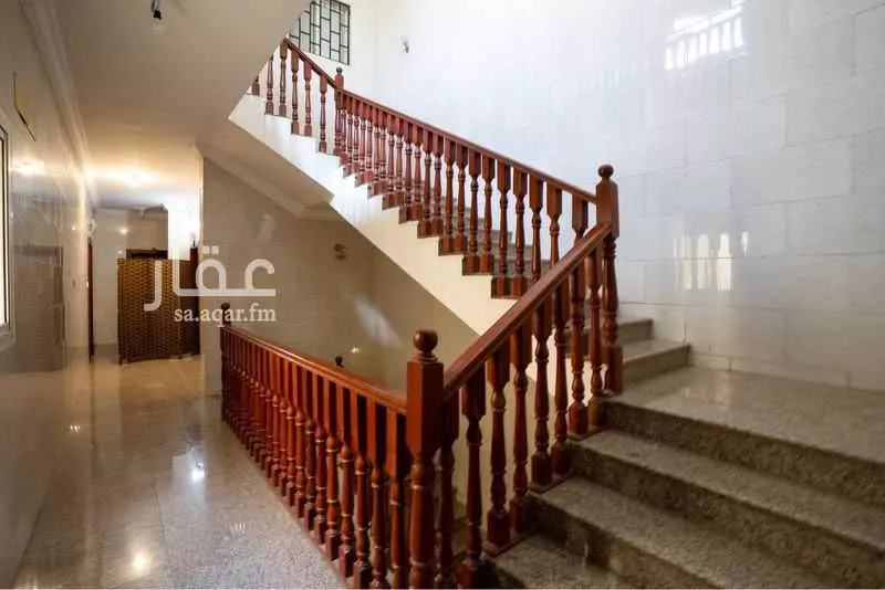 عمارة 925 م² في الربوة 3