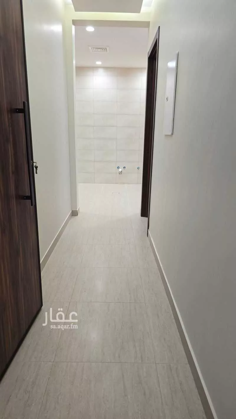 شقة 3 غرف في الرمال 4