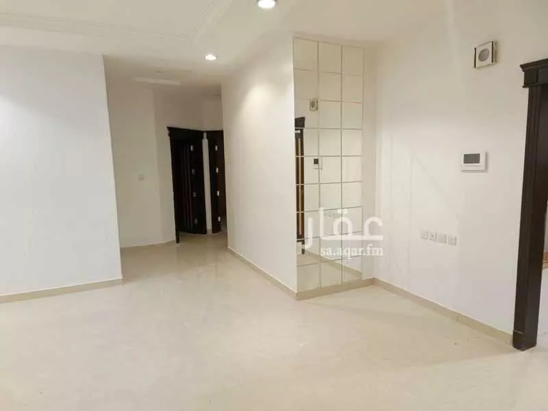 شقة 4 غرف في الياسمين 3