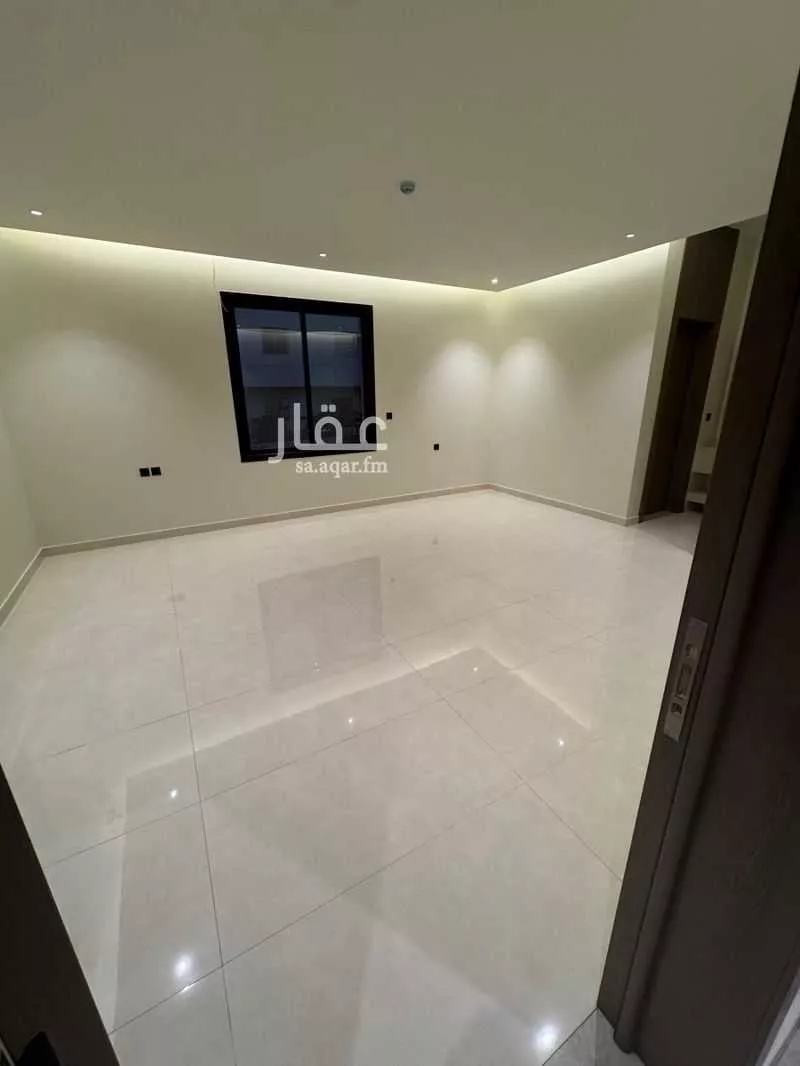 4 bedroom floor in Al Qairawan 4