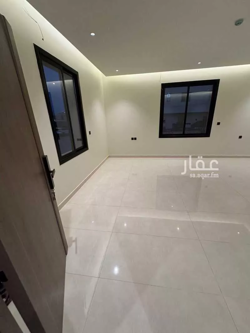 4 bedroom floor in Al Qairawan 5