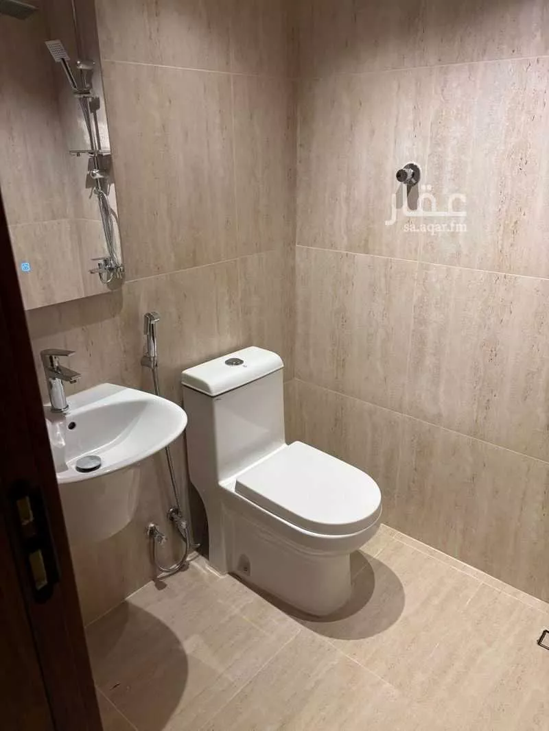 عمارة 739 م² في عين الخيف 5