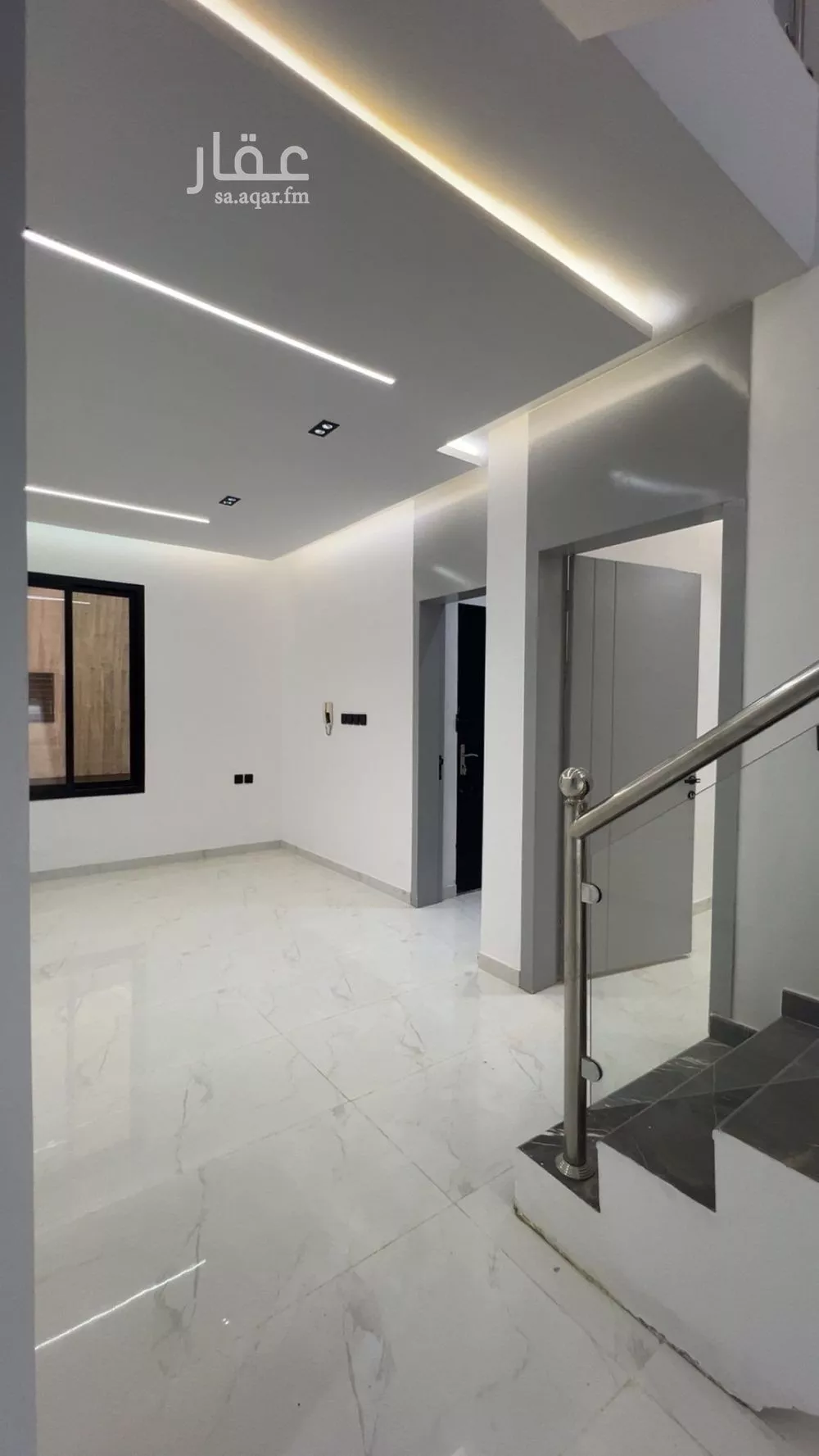 فيلا 5 غرف في الجنادرية 1