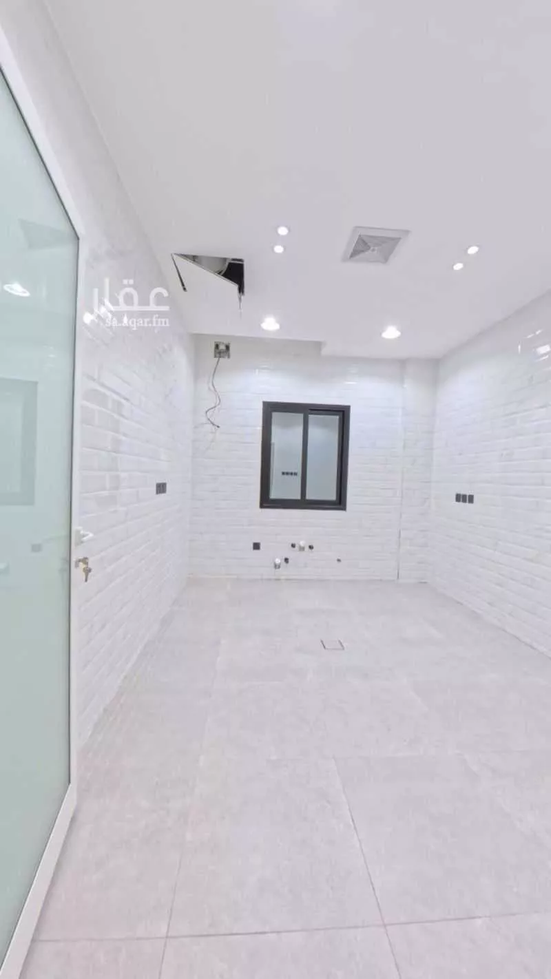 5 bedroom apartment in Badr 3