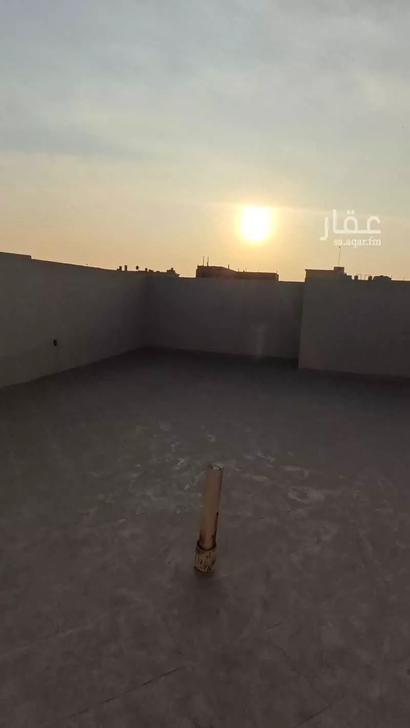 6 bedroom villa in Dahiat King Fahd 3