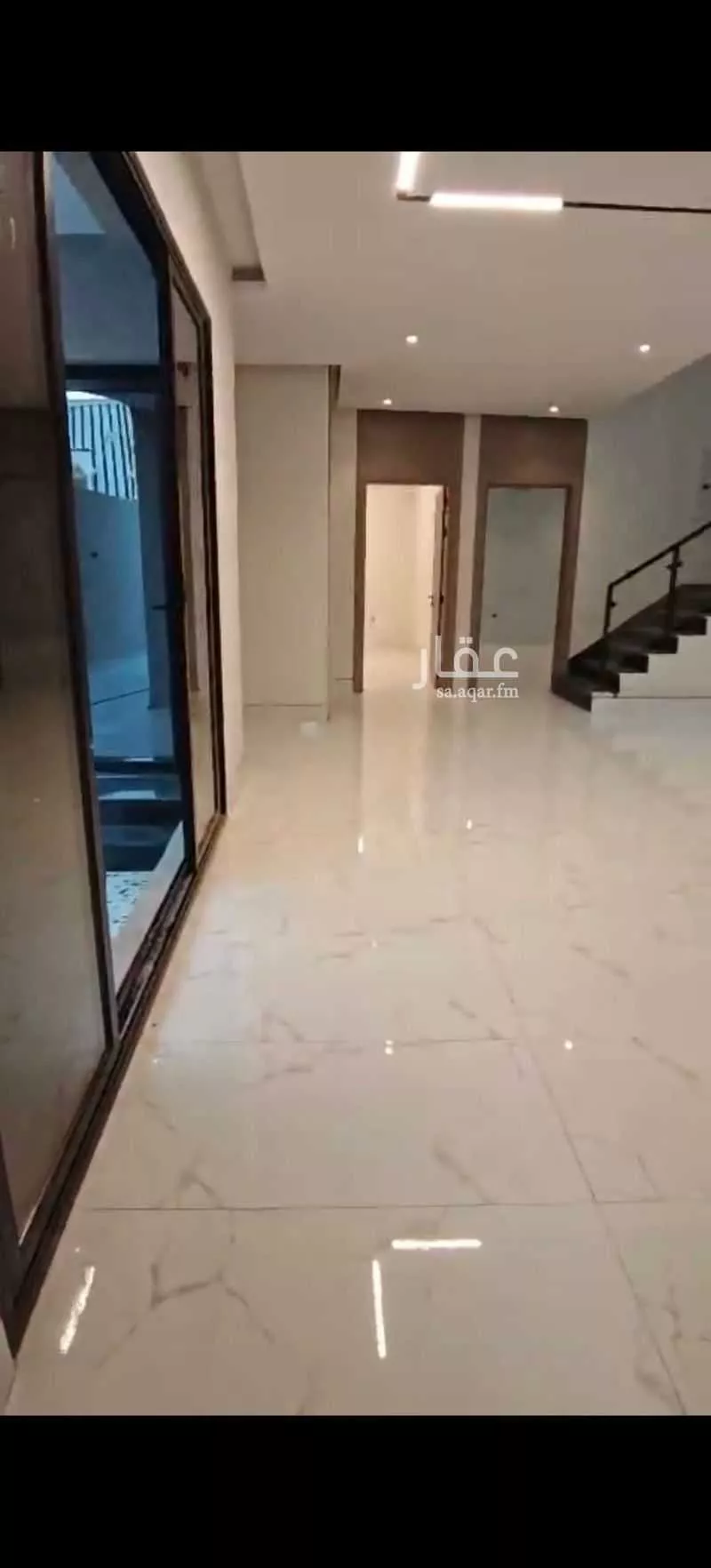 فيلا 6 غرف في ضاحية الملك فهد 5