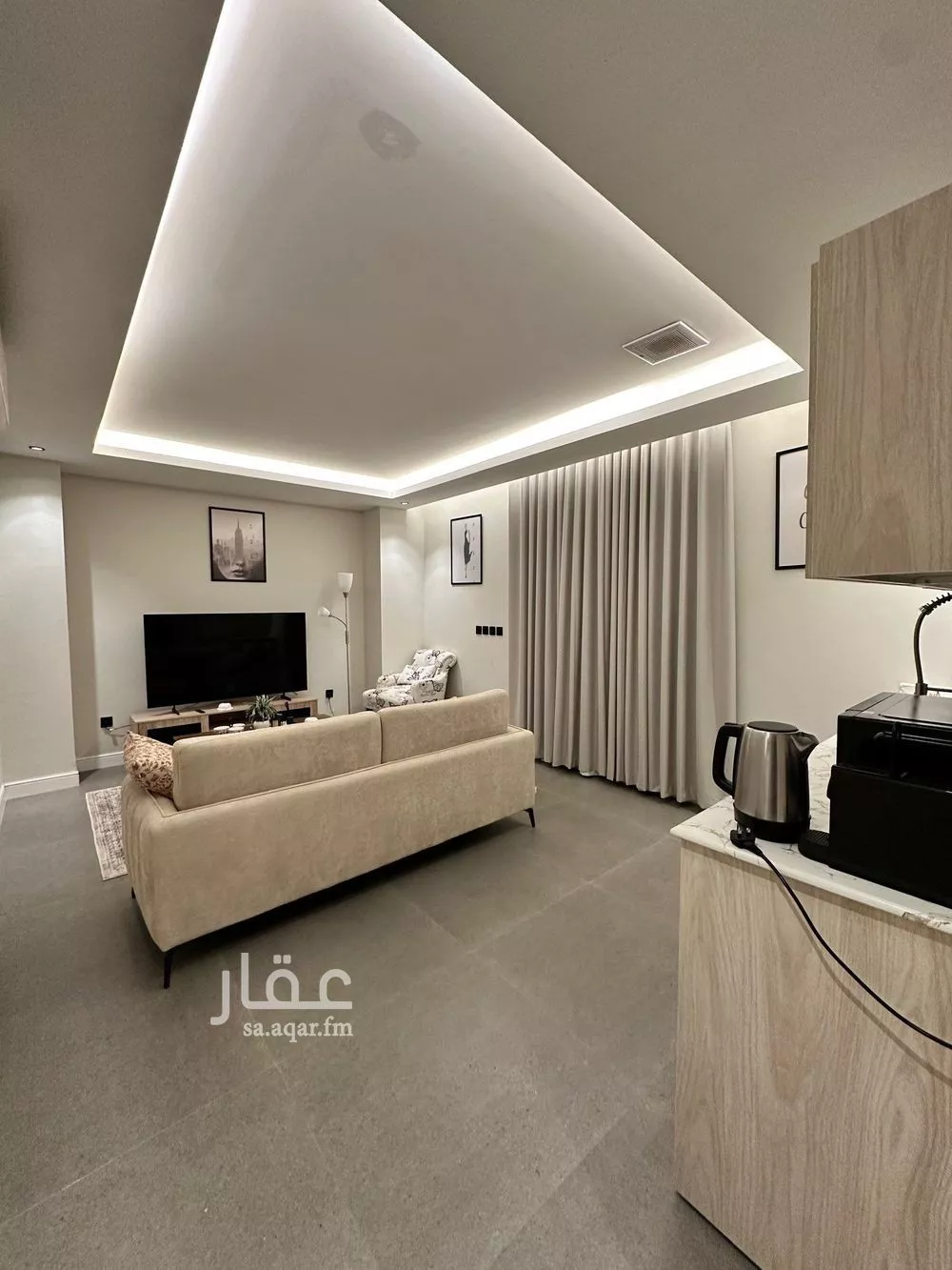 شقة 1 غرف في العليا 4