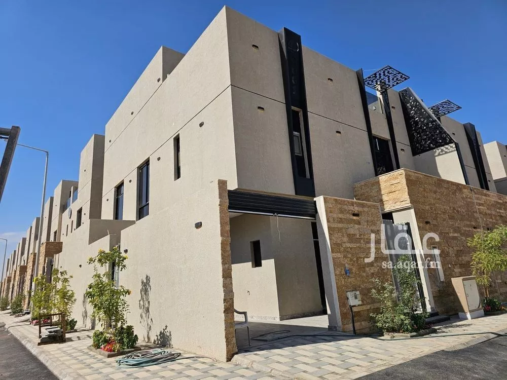 فيلا 5 غرف في الرمال 1