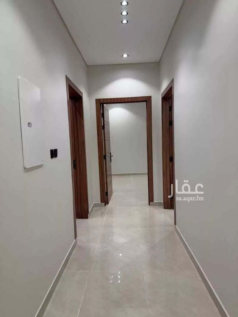 فيلا 5 غرف في الجنادرية 5