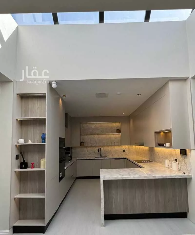 2 bedroom apartment in Al Malqa 5