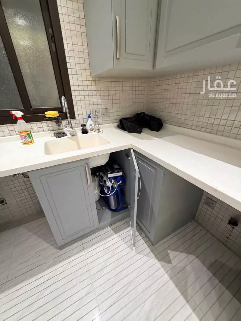 شقة 3 غرف في الملقا 5