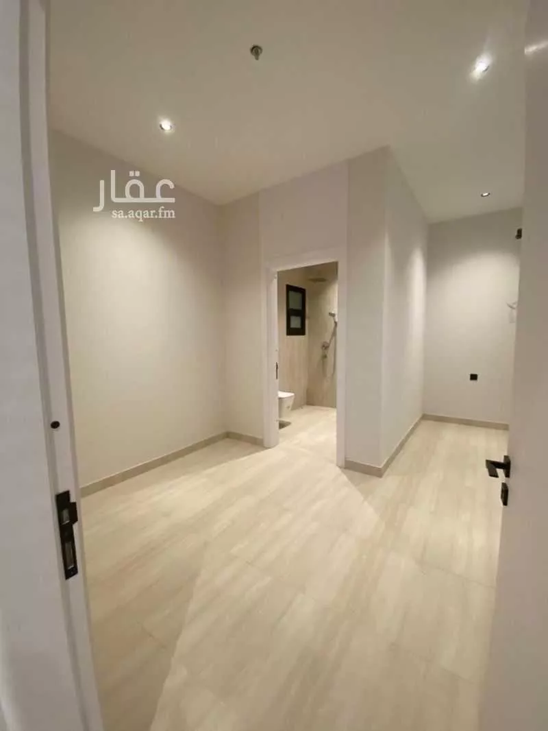 شقة 3 غرف في الرمال 4