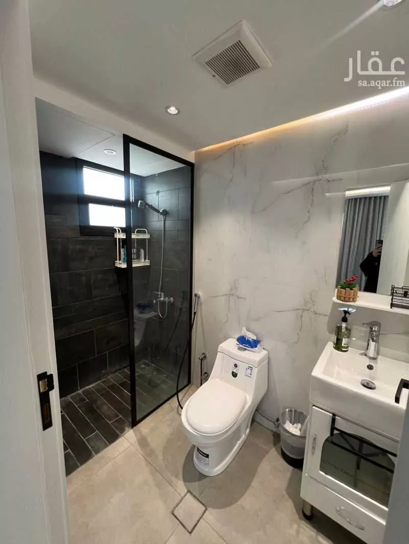 3 bedroom apartment in Al Malqa 3