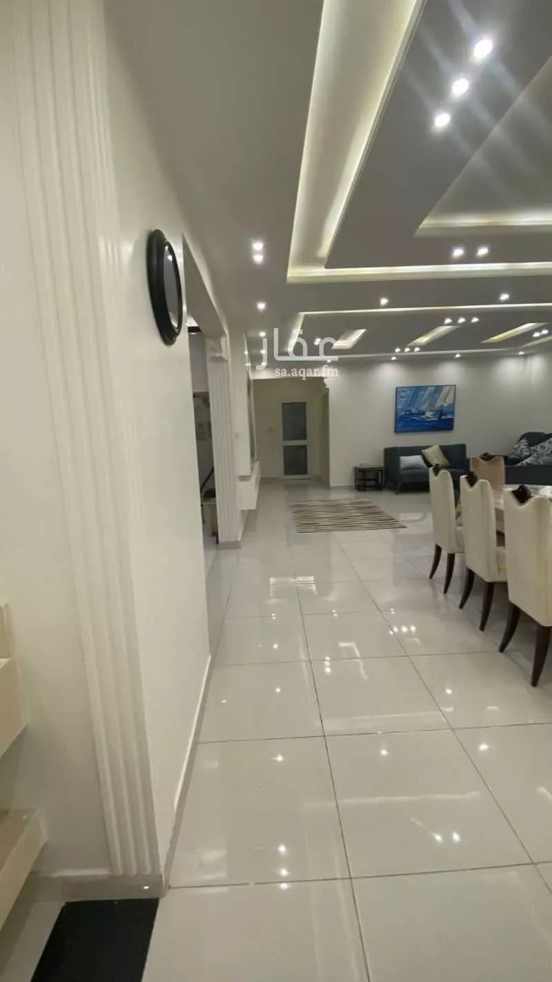 3 bedroom apartment in Al Aqiq 2