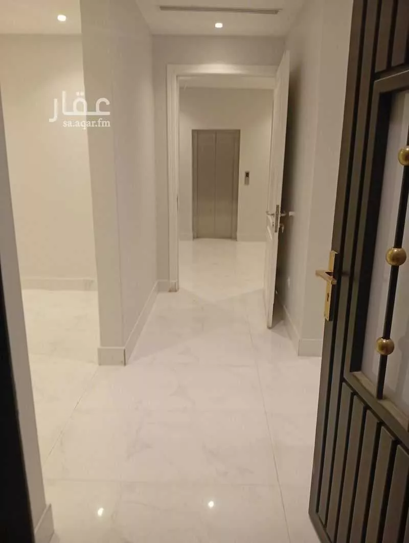 6 bedroom villa in Al Yasmin, Riyadh 14