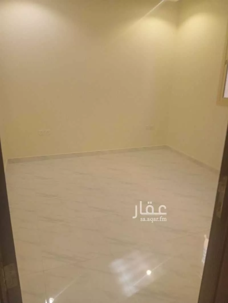5 bedroom floor in Al Aridh 3