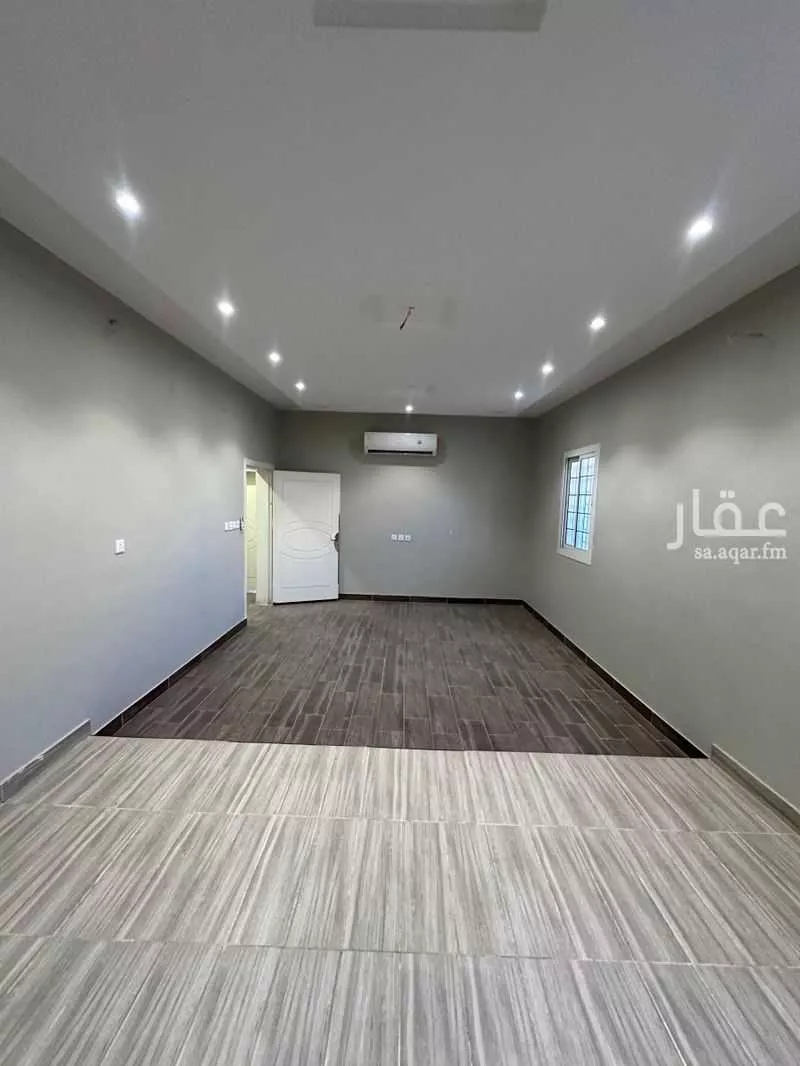 فيلا 5 غرف في الملك فهد 2