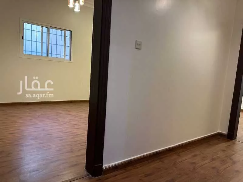 شقة 3 غرف في النزهة 3