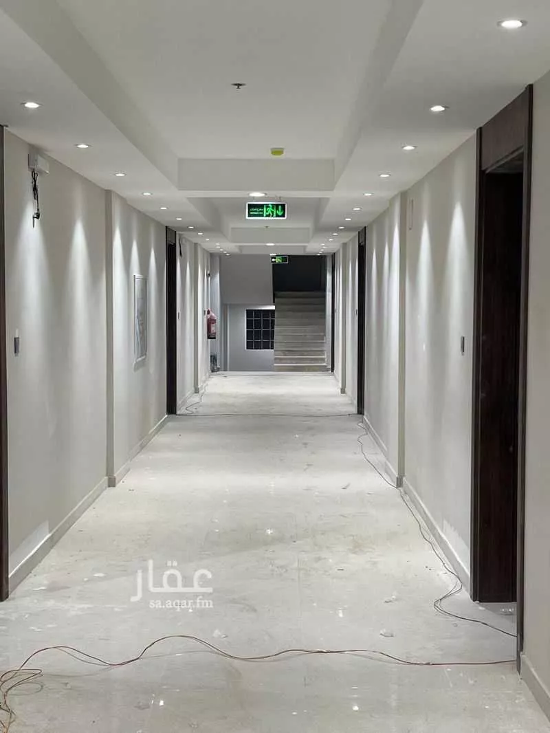 عمارة 1743 م² في الفيصلية 4