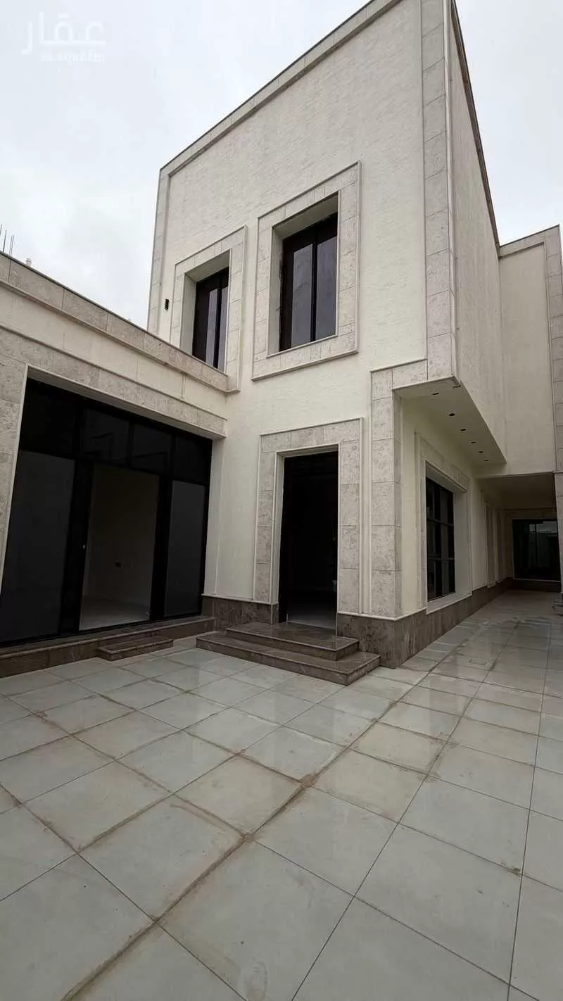 فيلا 6 غرف في النرجس 5