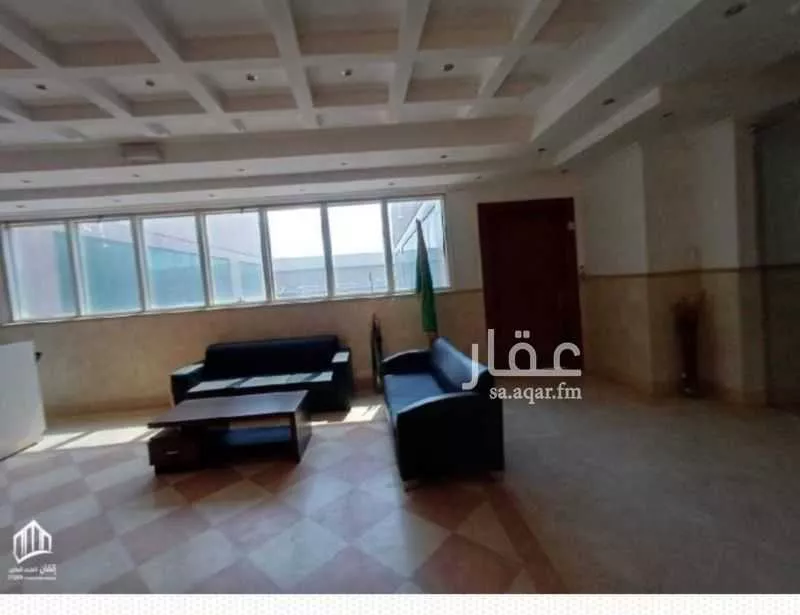 محل 2488 م² في المصيف 1