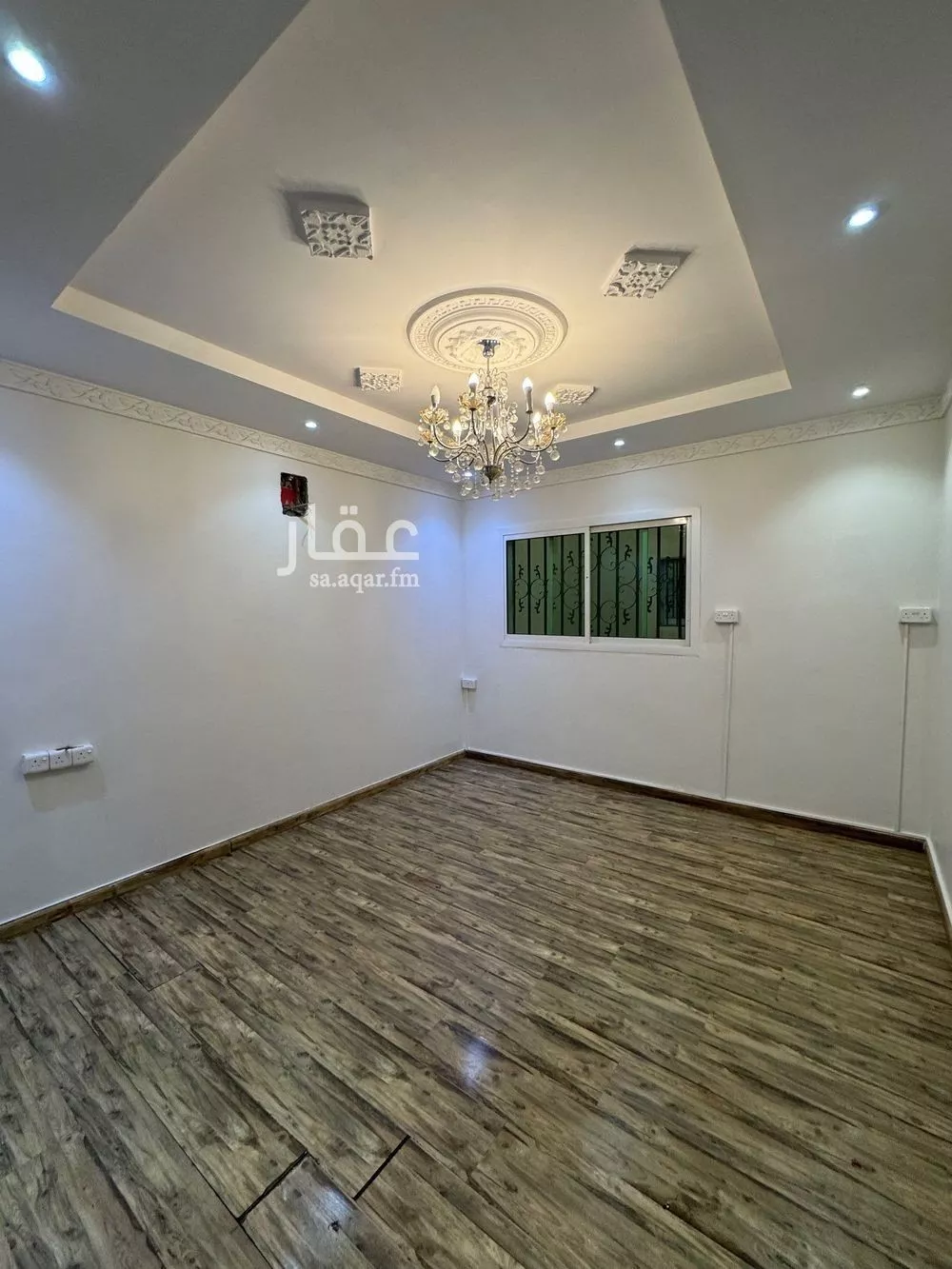 5 bedroom villa in Al Munsiyah 5