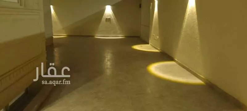 فيلا 16 غرف في النخيل 3