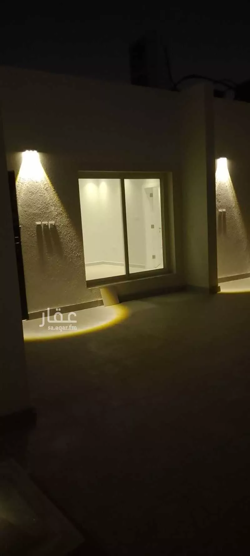 فيلا 16 غرف في النخيل 2