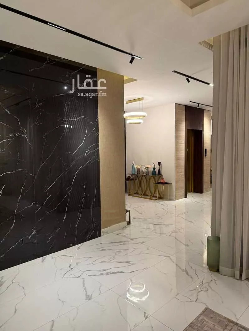 5 bedroom villa in Al Aridh 4