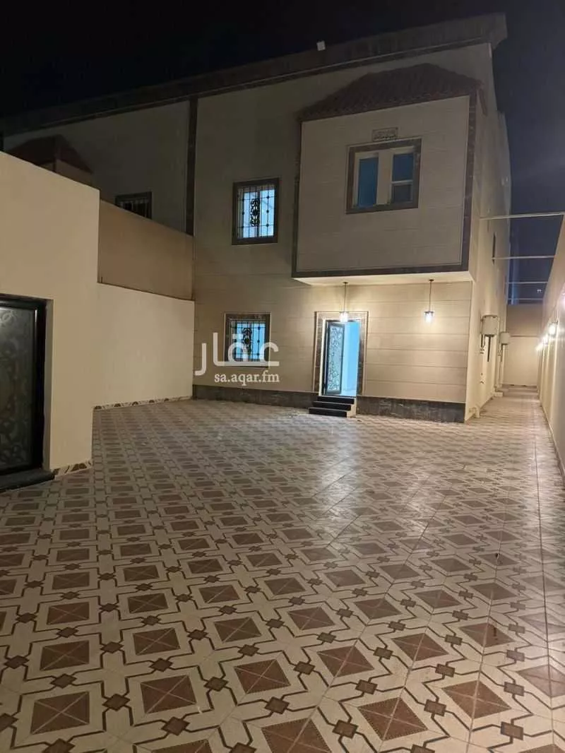 فيلا 9 غرف في اللؤلؤ 1