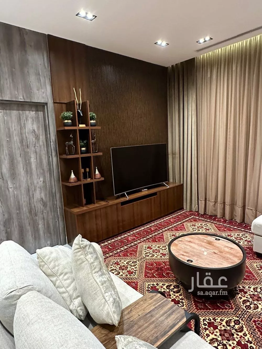 شقة 6 غرف في الصوارى 4