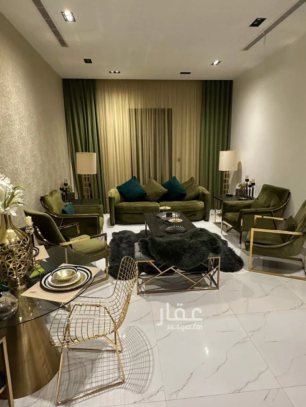 شقة 6 غرف في الصوارى 3