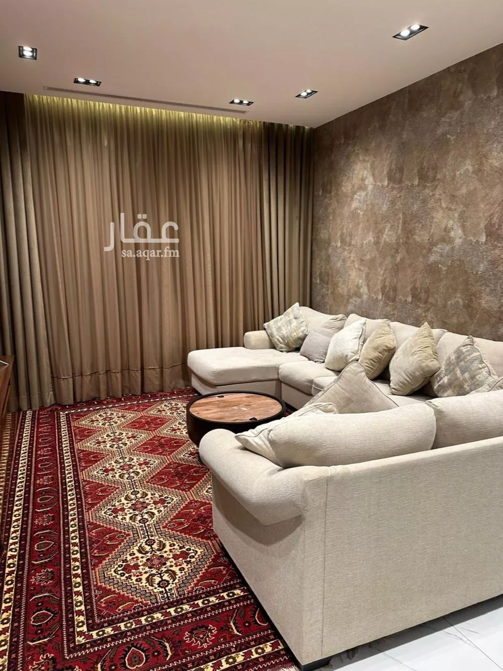 6 bedroom apartment in Al Sawari 5