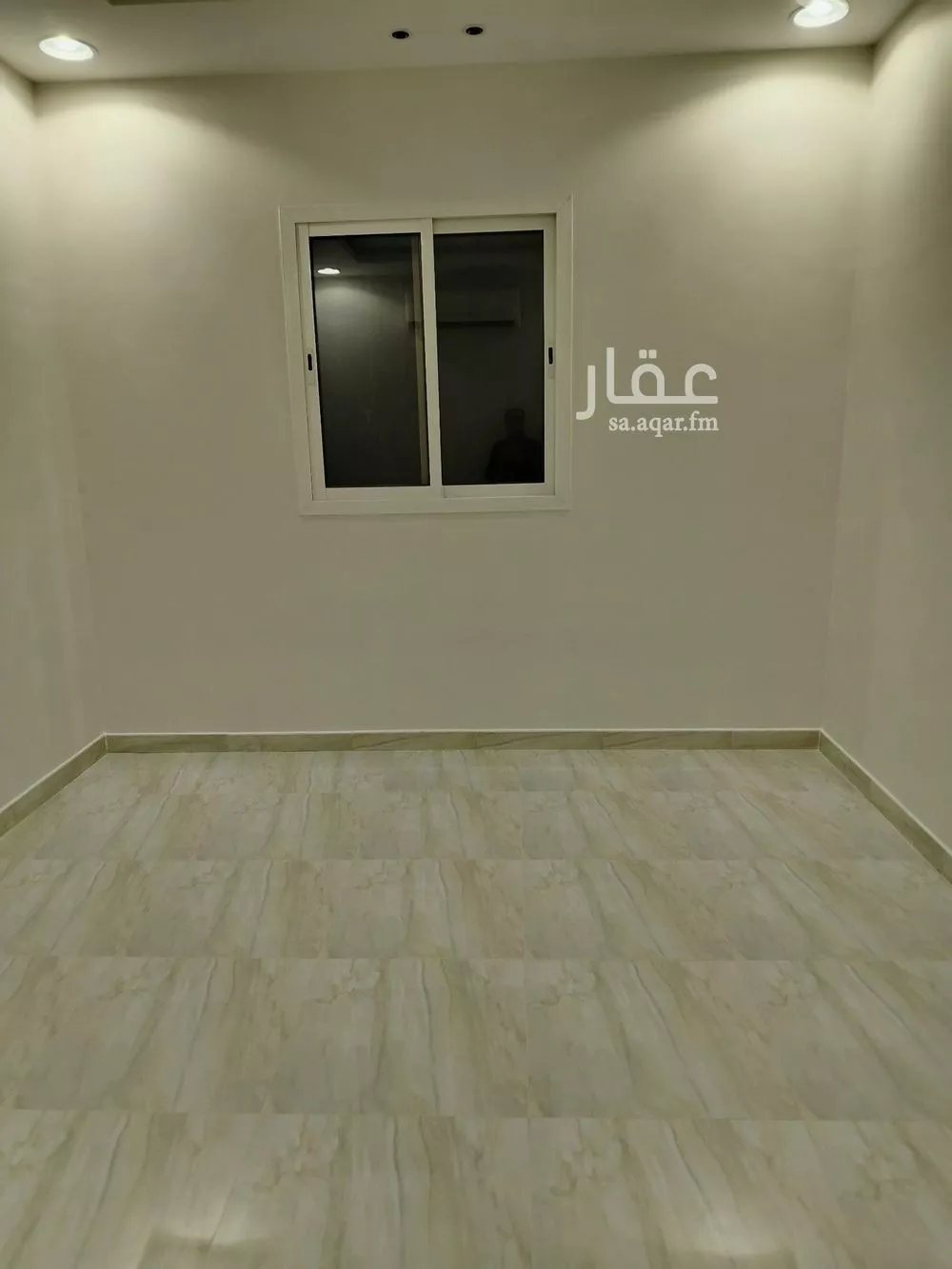 3 bedroom floor in Al Aridh 1