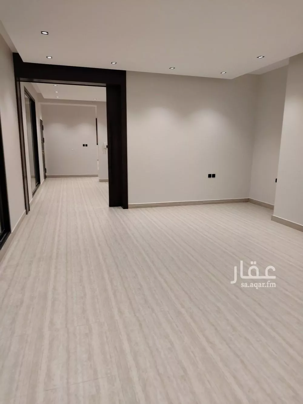 دور 4 غرف في العارض 4