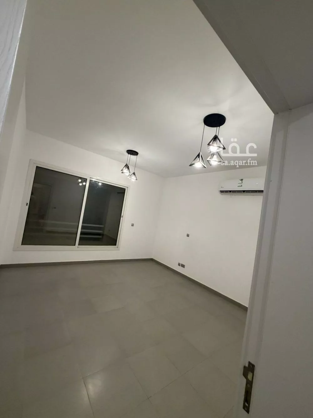 فيلا 7 غرف في النرجس 2