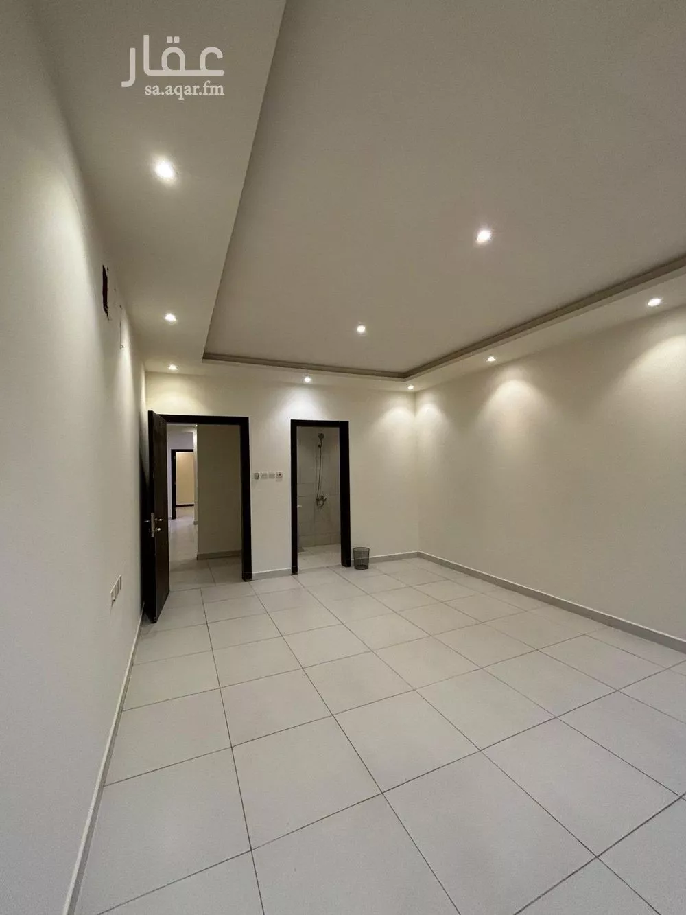 فيلا 5 غرف في النرجس 3