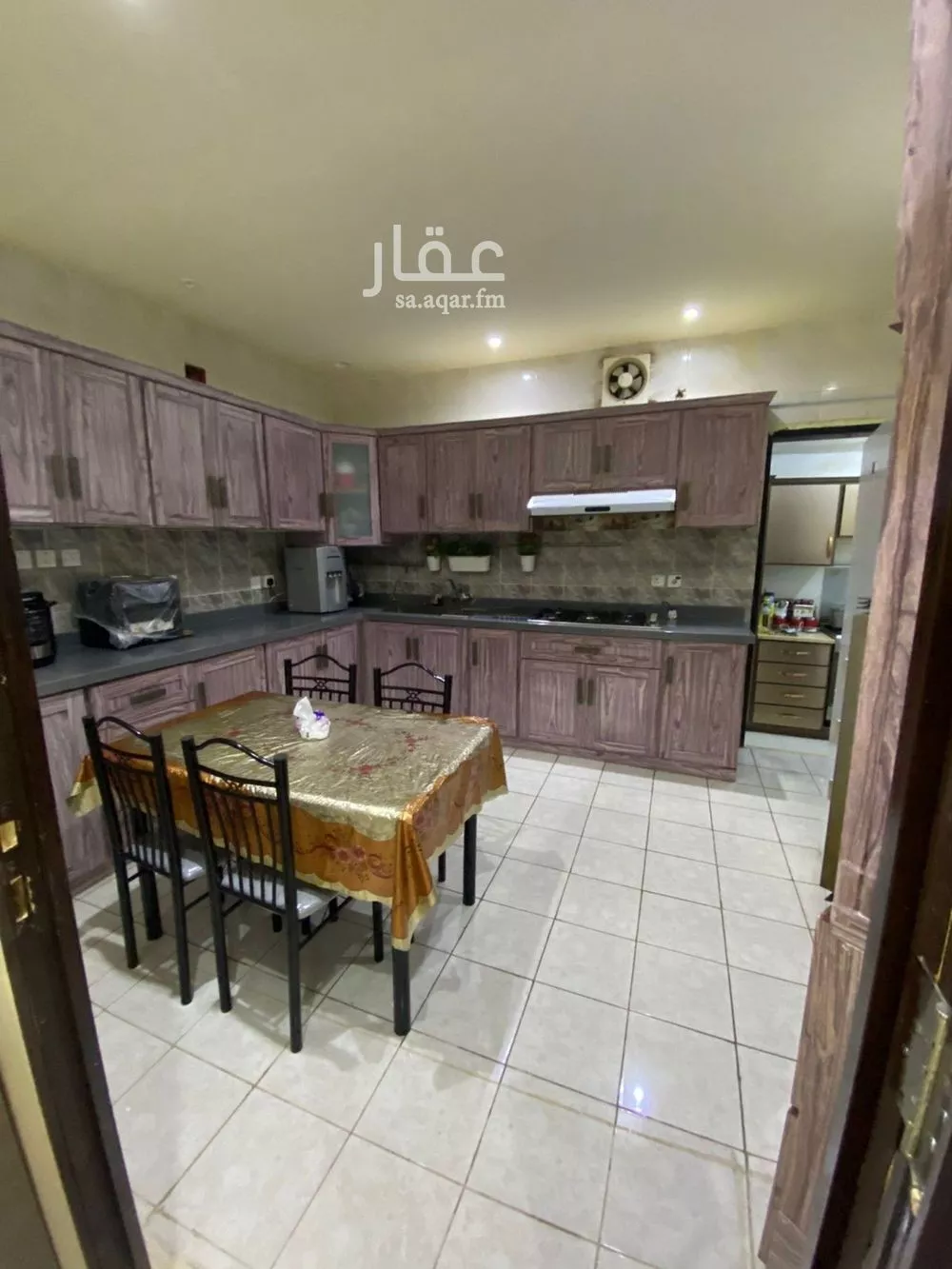 فيلا 4 غرف في العارض 3